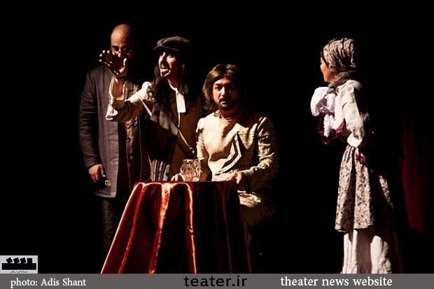چه نمایش‌هایی در تهران روی صحنه است؟
