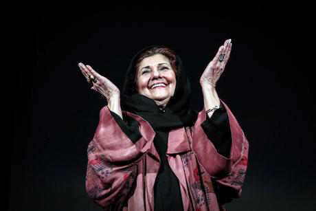 منیژه محامدی «روز ولنتاین» را کارگردانی می‌کند