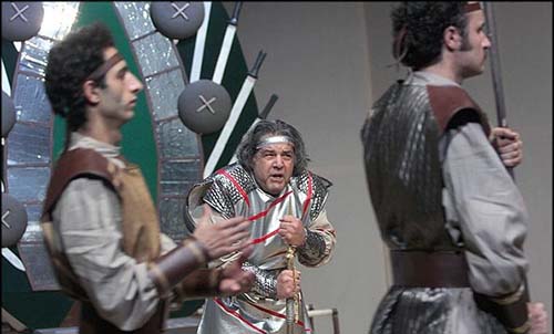 «در اعماق» از از 27 اردیبهشت‌ماه در تئاتر شهر اجرا می‌شود