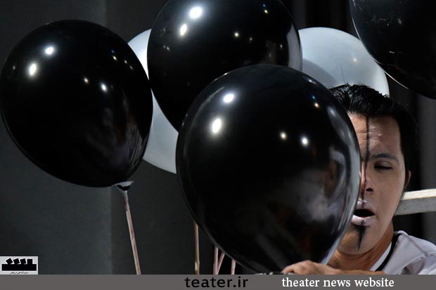 عکسهایی‌ از حضور معلولین روی صحنه تئاتر