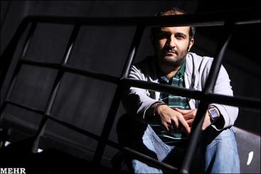 رضا گوران با «سه خواهر» به حافظ می‌آید.