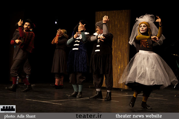 پیش‌فروش نمایش رام کردن زن سر کش آغاز شد