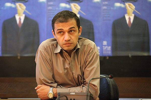 انصراف نیما دهقان از اجرای «طویله آباء»