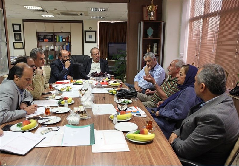 محمود عزیزی رئیس جشنواره تئاتر شهر شد محمود عزیزی رئیس جشنواره تئاتر شهر شد