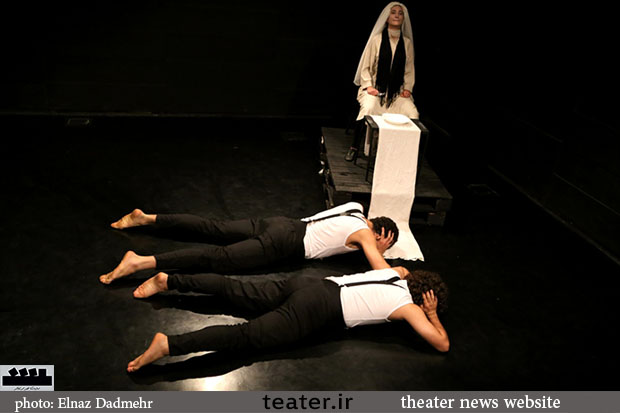 چه نمایش‌هایی در تهران روی صحنه است؟