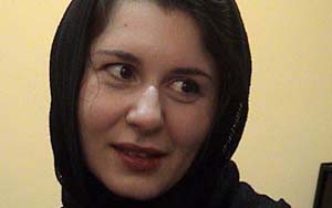 نغمه ثمینی کارناوال «اعتراف» را در مکتب تهران برگزار می‌کند