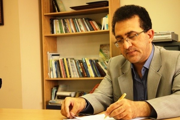 رئیس و دبیر نوزدهمین جشنواره تئاتر دانشگاهی معرفی شدند