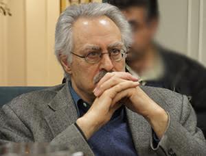 یک استاد فلسفه به تماشای هزار شلاق نشست