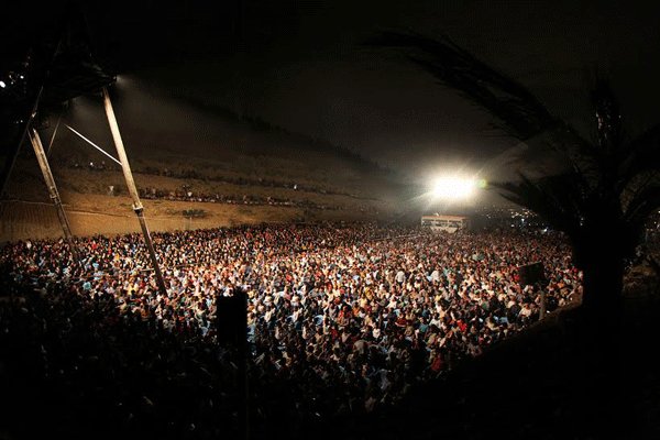 اجرای یک تئاتر با 6500 نفر تماشاچی