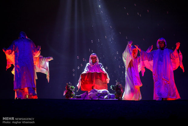 امشب آخرين اجرای «فصل شيدايي» در تهران روی صحنه مي‌رود