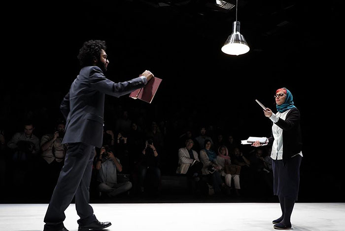 درباره‌ نمایش «اولئانا» به کارگردانی علی‌اکبر علیزاد/ درباب منفور بودن قدرت