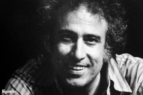 سیامک صفری به رپرتوار نمایشنامه‌خوانی گروه «گیتی» پیوست.