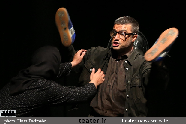 «سعادت لرزان مردمان تیره روز» تمدید شد