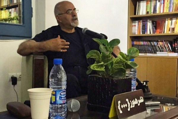 بهروز غریب‌پور: از مشروطه به این سو شناسنامه‌هایمان را باطل کرده‌ایم