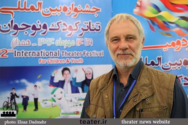 كسي نمي‌داند در كجا و در چه زماني عروسكها به وجود آمده‌اند