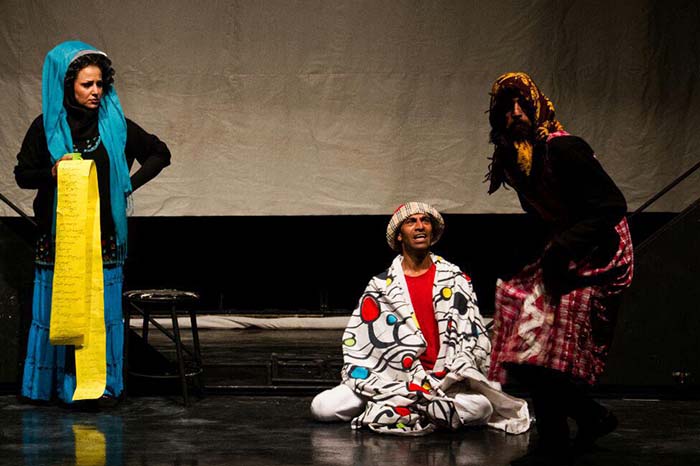 پای بیست و دومین جشنواره بین المللی تئاتر کودک و نوجوان می‌لنگد