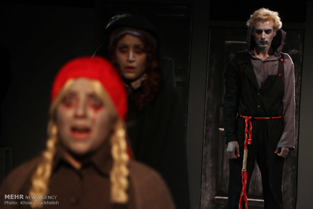 تعطیلی چند روزه نمایش «جنایت و مکافات»