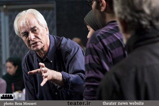 علی رفیعی دو نمایش دیگر را روی صحنه می‌برد