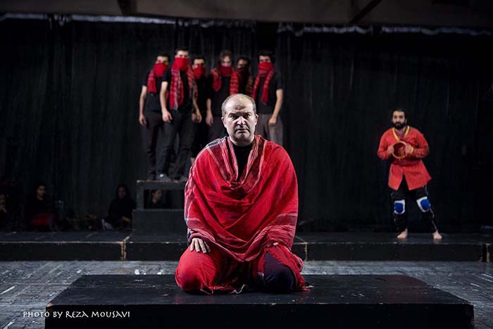 اجرای تئاتر علی رفیعی با یک هفته تاخیر