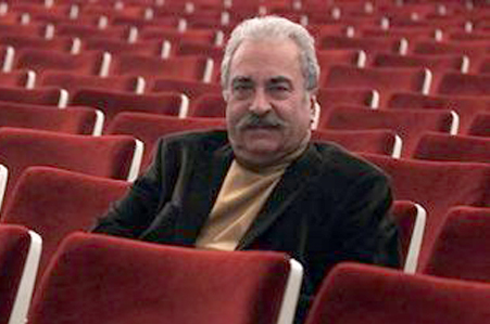 هادی مرزبان در تدارک اجرای «بازار عاشقان» هادی مرزبان در تدارک اجرای «بازار عاشقان»