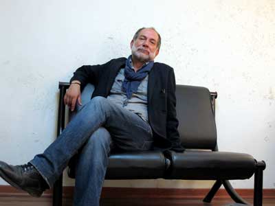 اجرای آتیلا پسیانی در هفته تئاتر لهستان