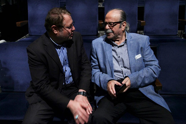 محمدعلی کشاورز «هتلی‌ها» را تماشا کرد