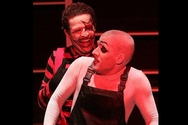 «اعوجاج» در تالار ناصر خسرو