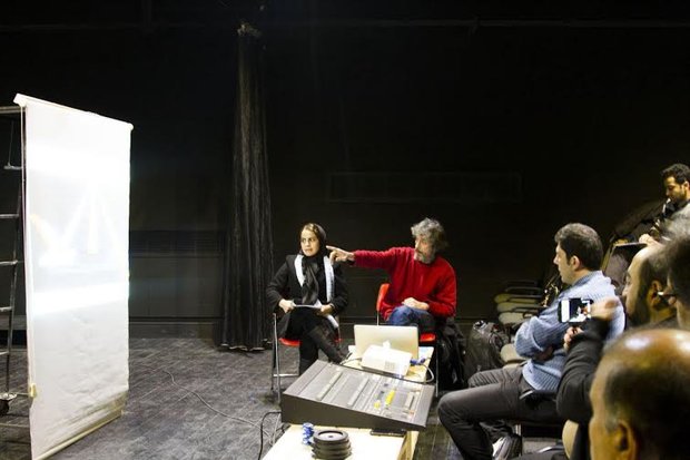 اولین روز کارگاه تخصصی نور برگزار شد