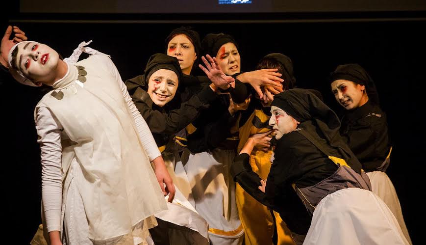 تمدید اجرای نمایش 