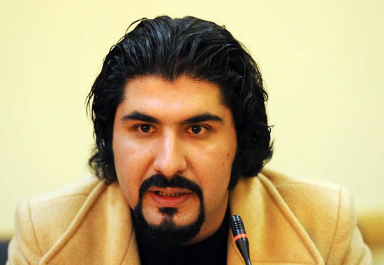 «فهرست» رضا ثروتی به تئاتر فجر نمی‌رود