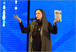 حمایت از فاطمه معتمد آریا در اختتامیه جشنواره تئاتر فجر