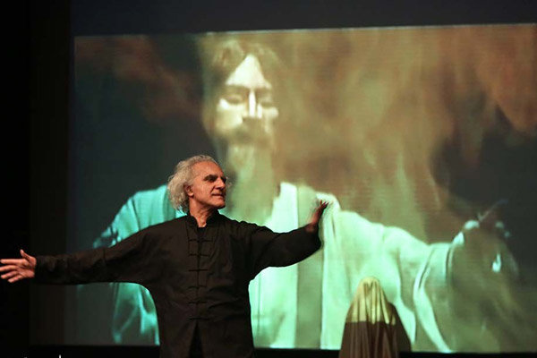 ساعت اجرای «دیوان غربی، شرقی» تغییر کرد