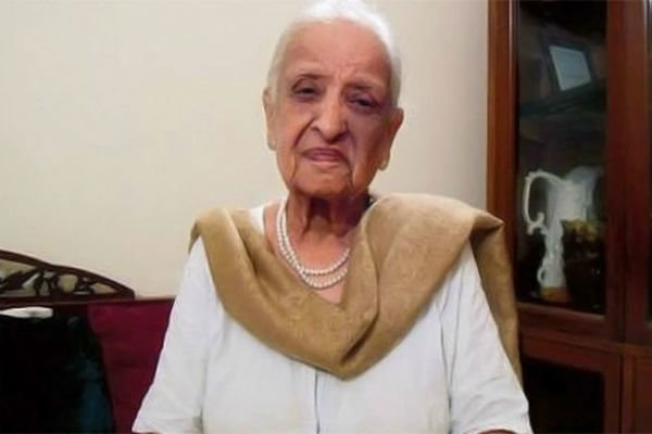 «فاطمه ثریا بجیا» نمایشنامه‌نویس پاکستانی درگذشت