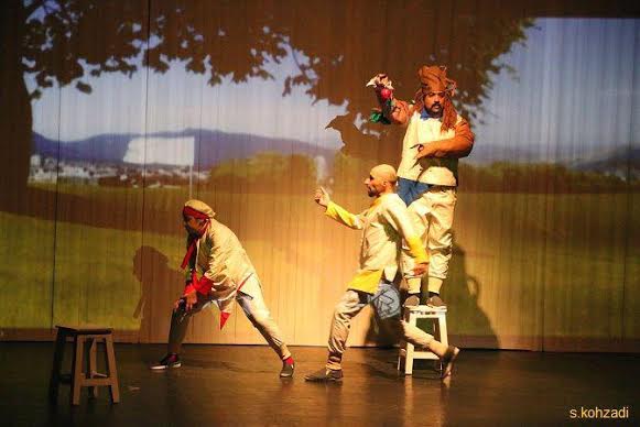 «یک سیب برای دو نفر» ویژه عکاسان و خبرنگاران به روی صحنه می‌رود