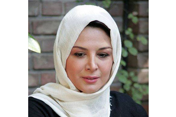 شهره سلطانی متنی از تام استپارد را کارگردانی می‌کند