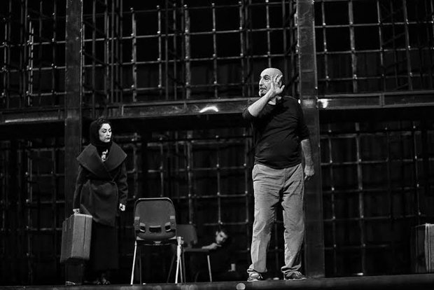 «نقد تئاتر» این هفته به چمدان اختصاص دارد