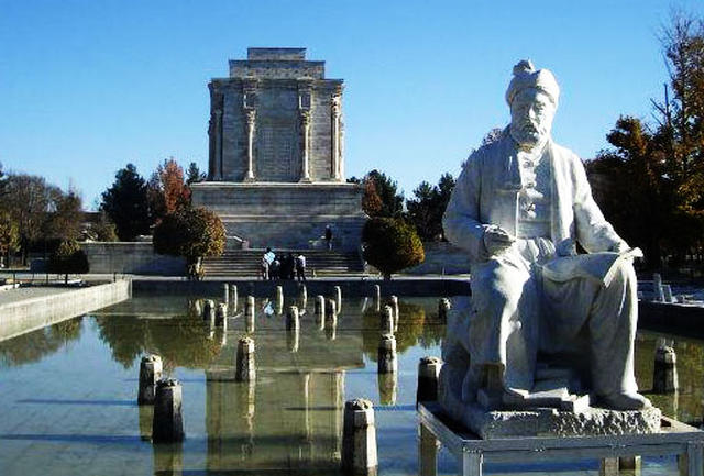 شکرخدا گودرزی با «راه مهر، راز سپهر» در تئاتر شهر