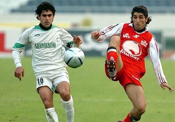 حضور پژمان جمشیدی در یک برنامه نمایشنامهخوانی حضور پژمان جمشیدی در یک برنامه نمایشنامهخوانی