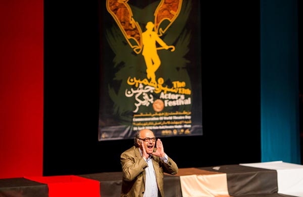 اهدای 300 کمک هزینه‌ی خرید مسکن در جشن شب بازیگر