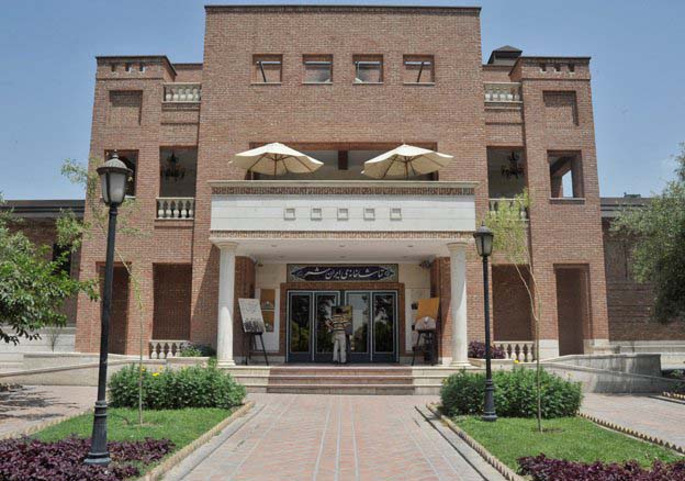 تماشاخانه ایرانشهر به تعطیلی 3 روزه می‌رود