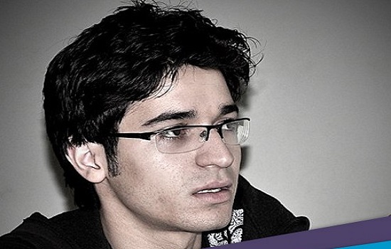 اجرای تئاتر «مای‌ بر» در تالار مولوی