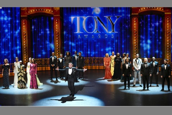 هفتادمین شب جشن برادوی برگزار شد / نتایج تونی ۲۰۱۶