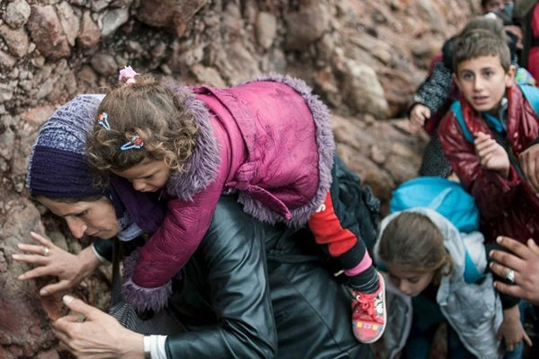 کارگردان هلندی «کروماکی» را با موضوع مهاجرت در ایران اجرا می‌کند