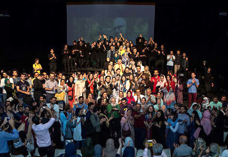 جشن تولد برای کیارستمی در اجرای «مجلس ضربت زدن»