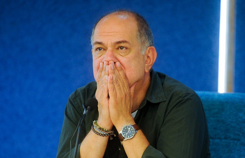 تلاش آتیلا پسیانی برای راه اندازی تماشاخانه