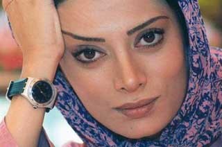 نگار فروزنده و بازی در تئاتر « زنانی كه به بزها خیره شدند»