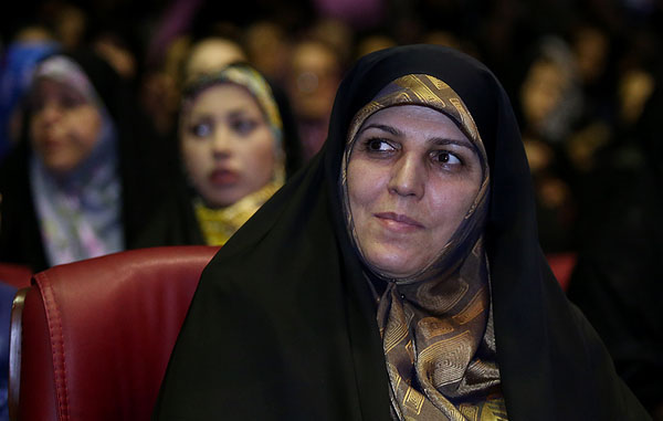 معاون رئیس‌جمهور تئاتر ایوب آقاخانی را افتتاح می‌کند