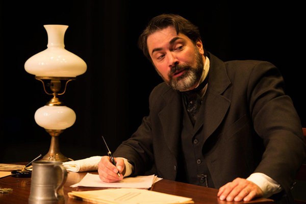 «ماتریوشکا» در تماشاخانه ایرانشهر آغاز شد