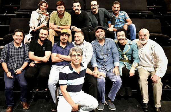 رضا عطاران به تماشای «پری» رفت