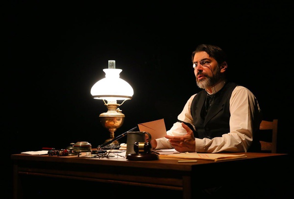 ماتریوشکا به تماشاخانه پالیز می‌رود